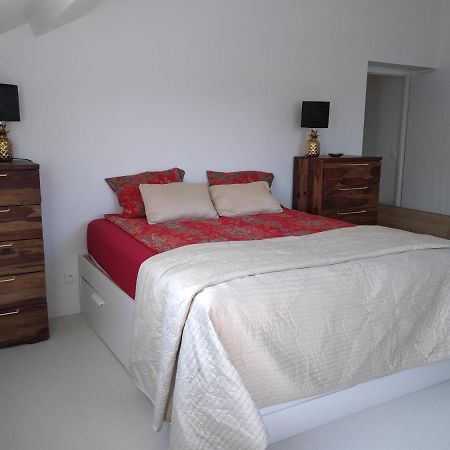 La Villa D A Cote Marigny, Lac De Chalain Mont-Sur-Monnet ภายนอก รูปภาพ